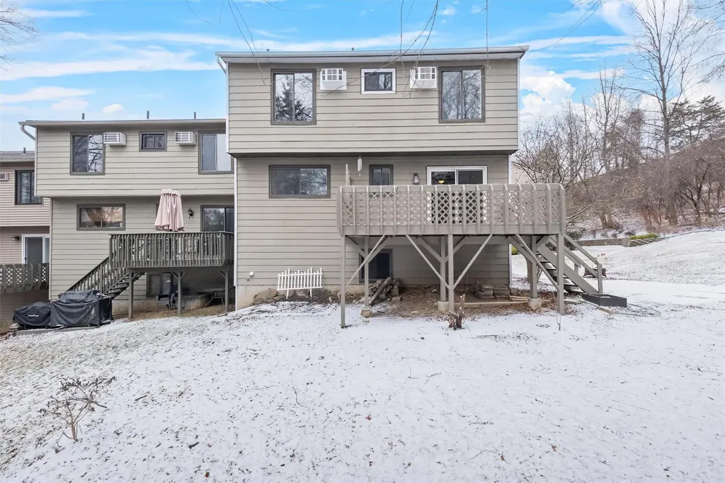 17 Laurel Court Fishkill NY 12524