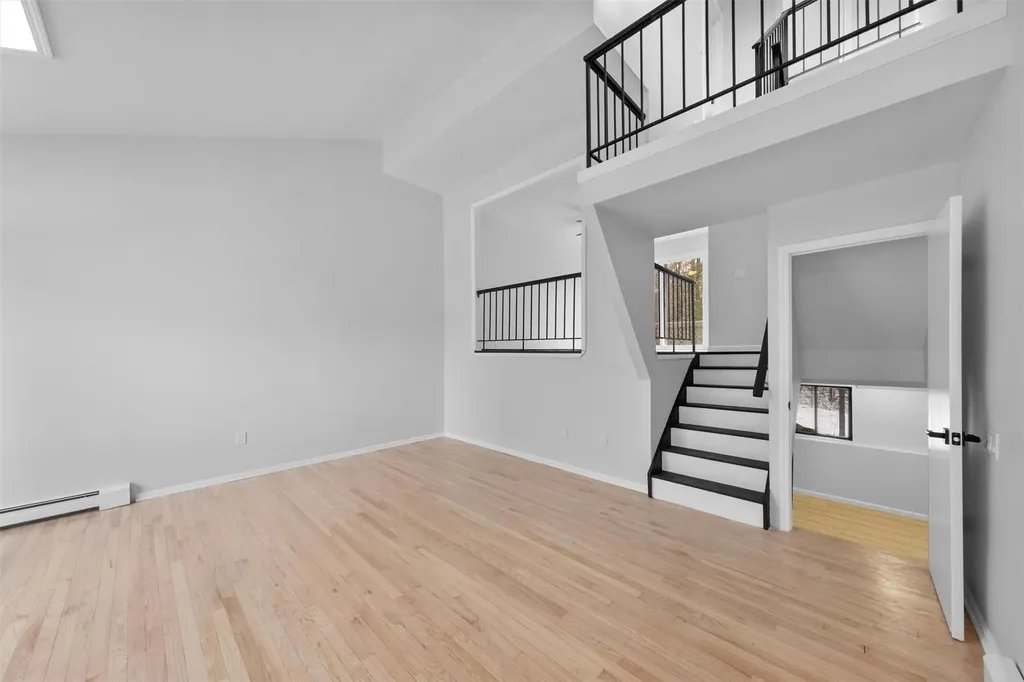 17 Laurel Court Fishkill NY 12524