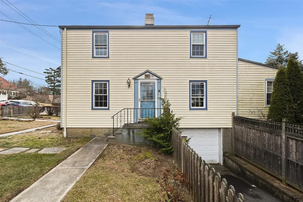 586 Odell Avenue Yonkers NY 10710