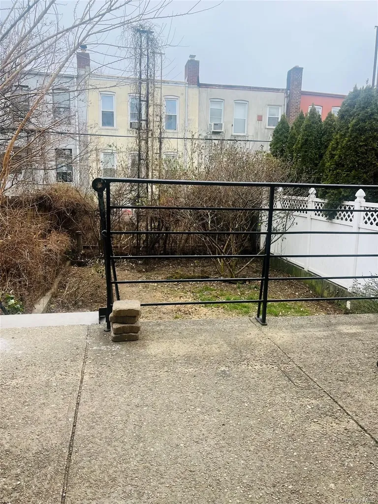 62-18 60 Drive Maspeth NY 11378