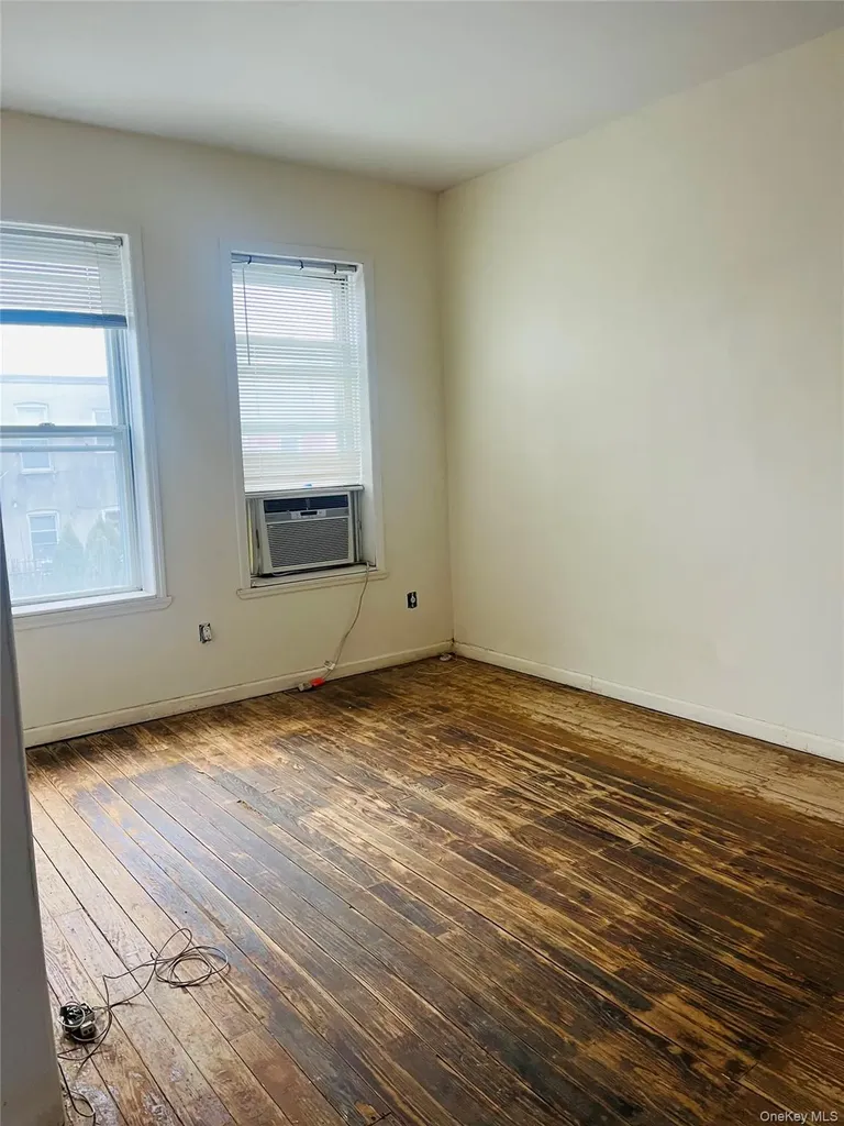 62-18 60 Drive Maspeth NY 11378