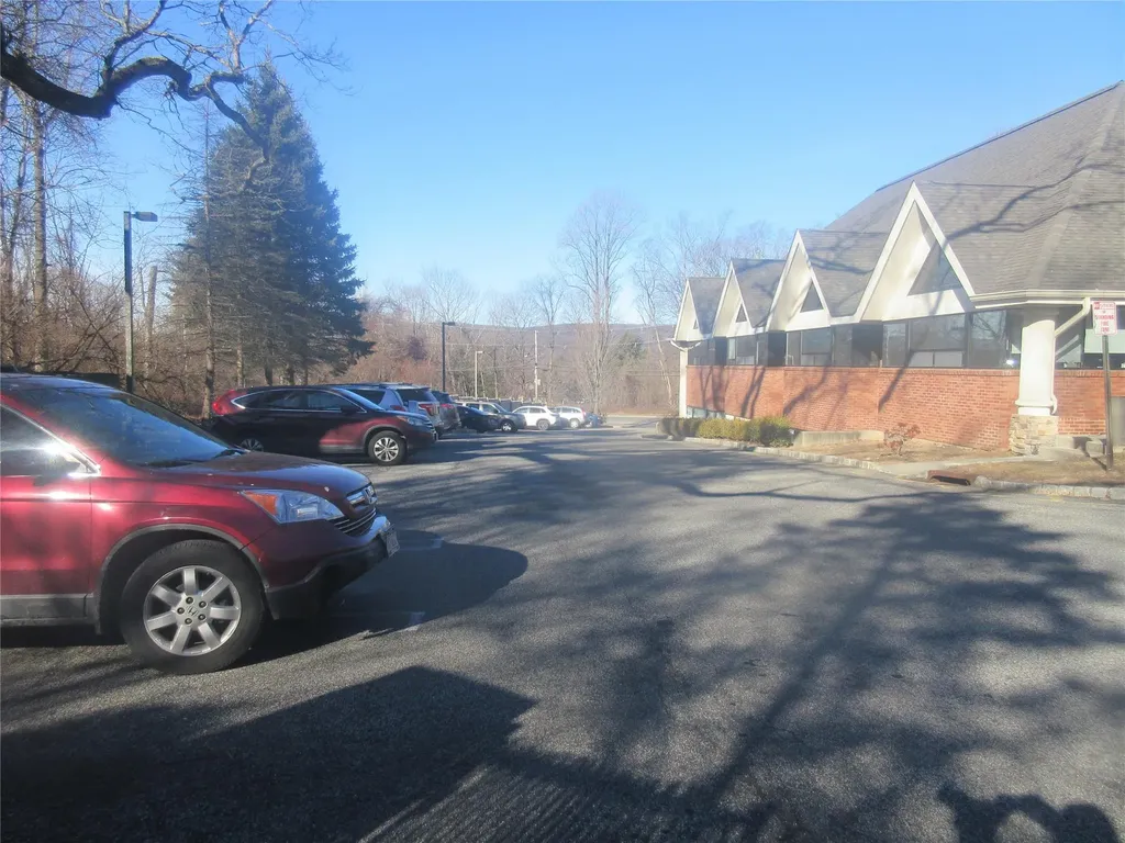 49 N Airmont Road Suffern NY 10901