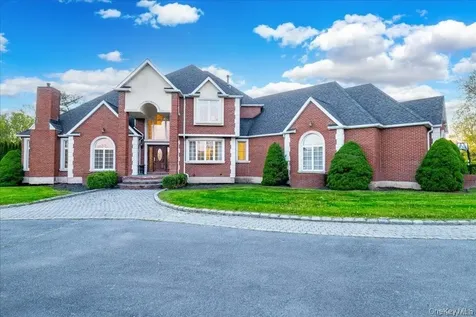 3 Bristol Drive Middletown NY 10941
