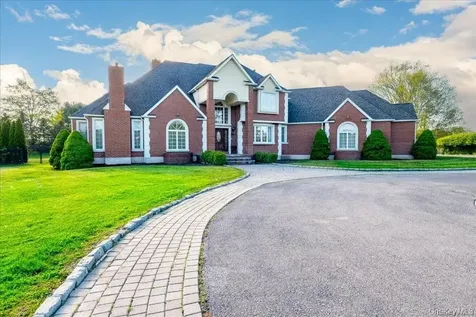 3 Bristol Drive Middletown NY 10941