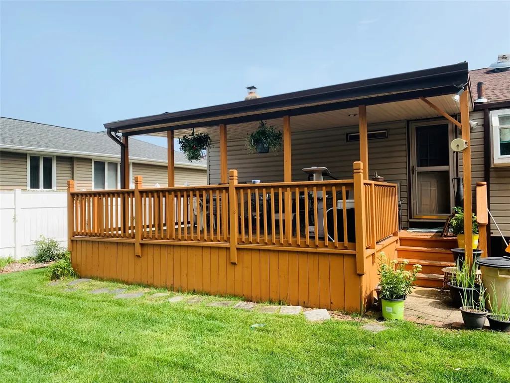29 Martin Place Syosset NY 11791