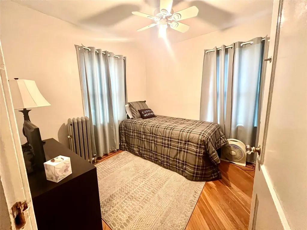 4318 Avenue I Brooklyn NY 11210