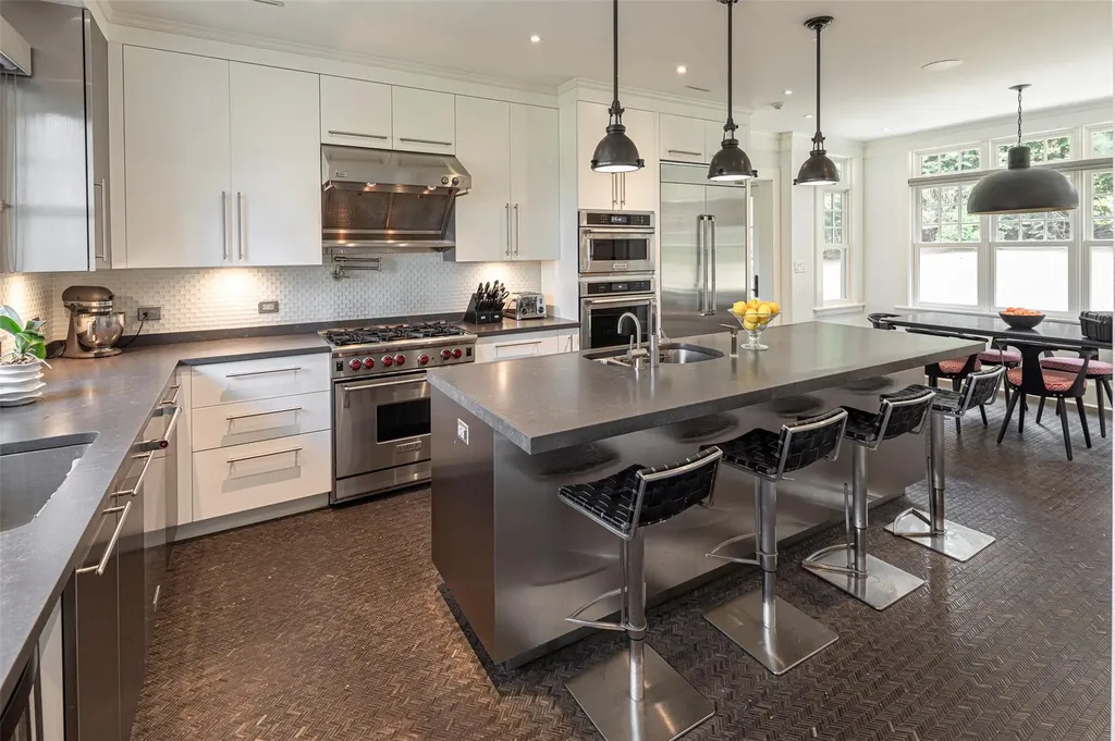 52 Summit Avenue Bronxville NY 10708