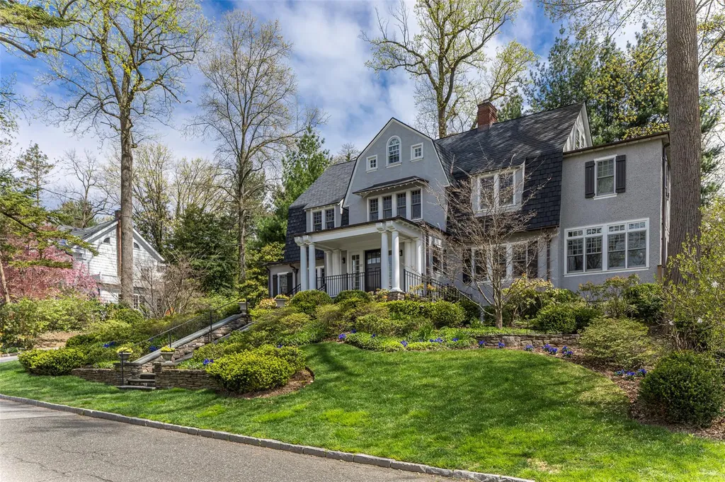 52 Summit Avenue Bronxville NY 10708