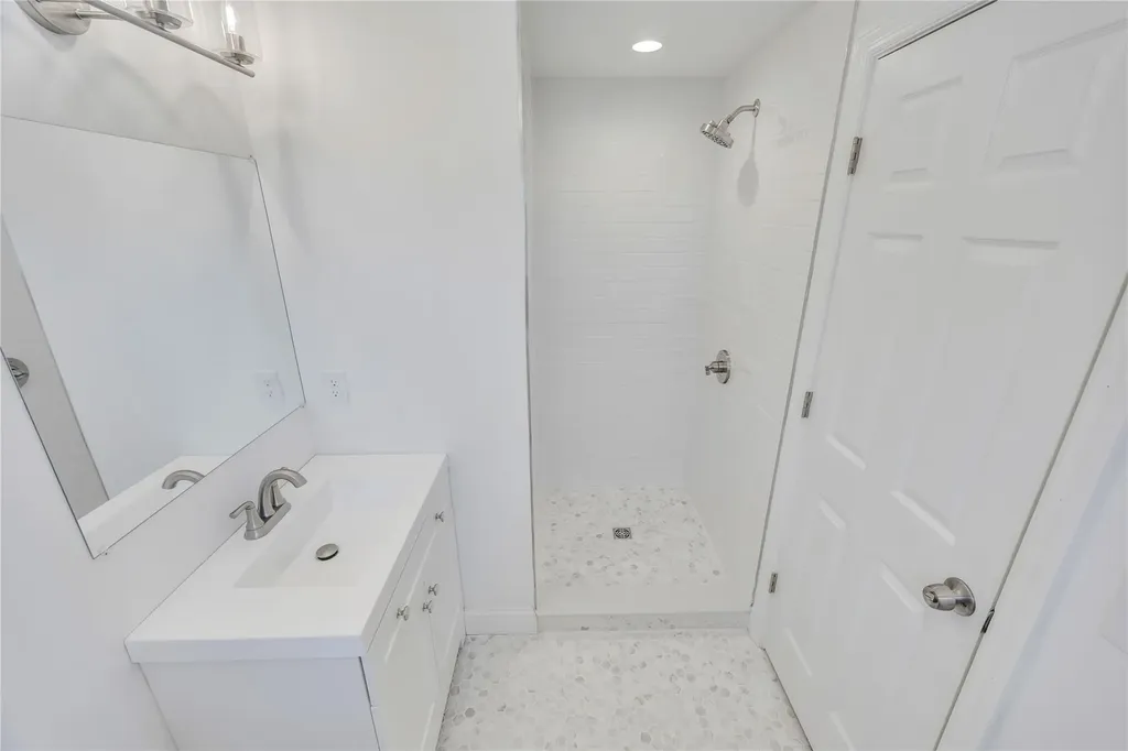 108 Maple Drive Roosevelt NY 11575