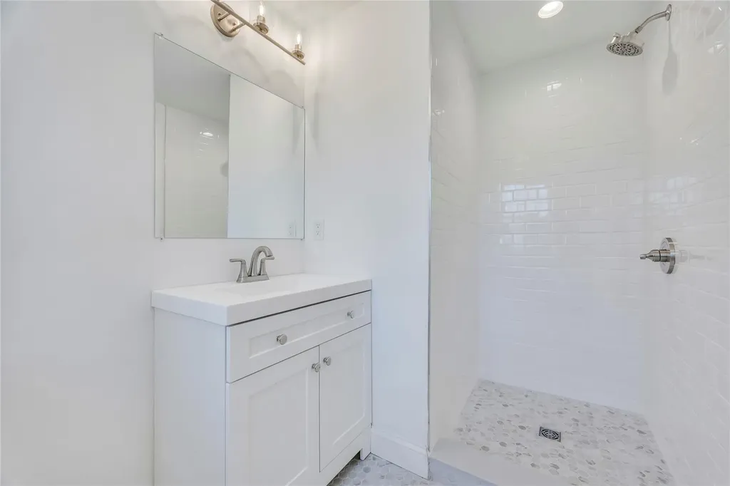 108 Maple Drive Roosevelt NY 11575