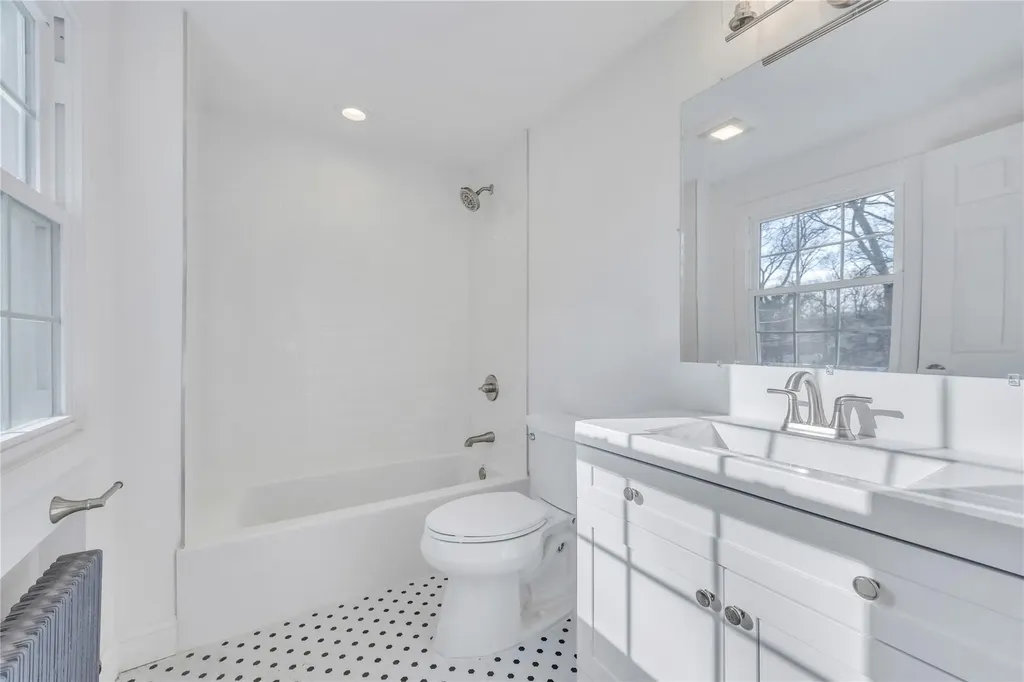 108 Maple Drive Roosevelt NY 11575