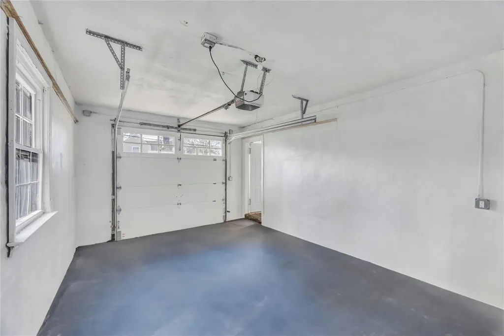 108 Maple Drive Roosevelt NY 11575