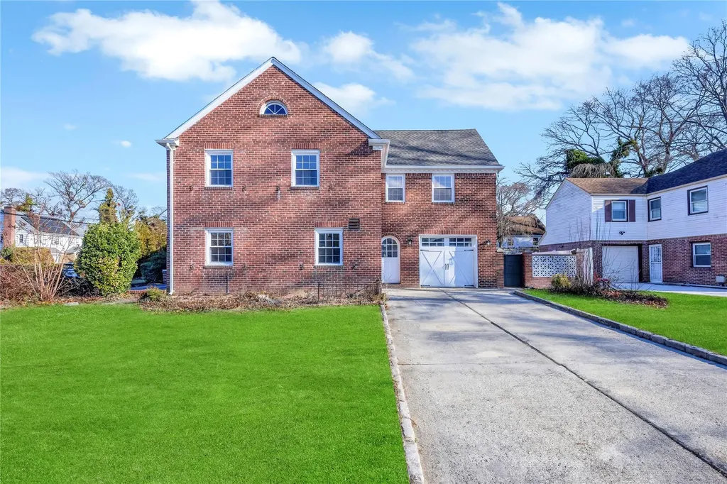 108 Maple Drive Roosevelt NY 11575