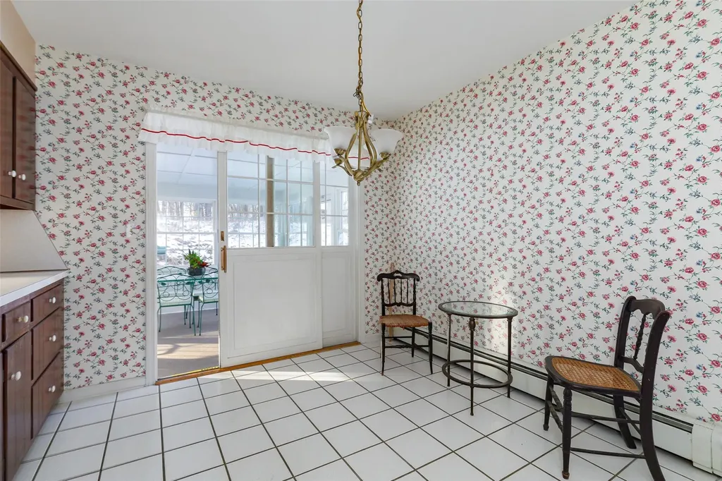 50 Aspinwall Road Red Hook NY 12571