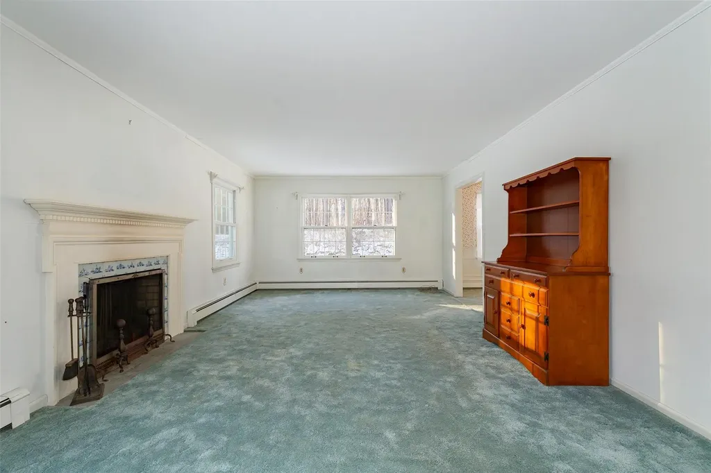 50 Aspinwall Road Red Hook NY 12571