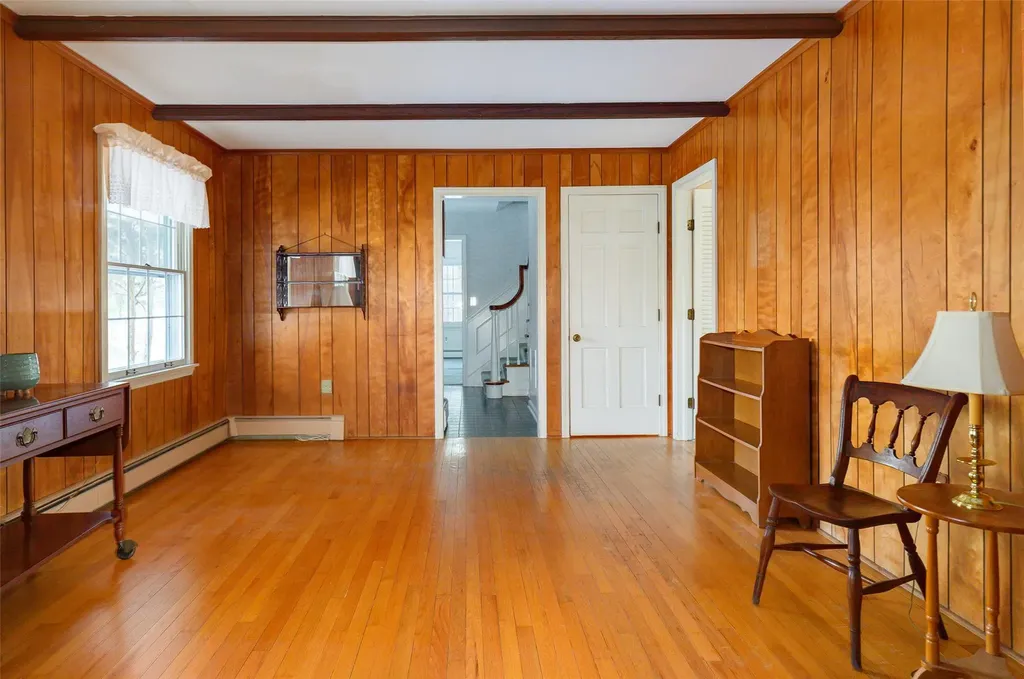 50 Aspinwall Road Red Hook NY 12571