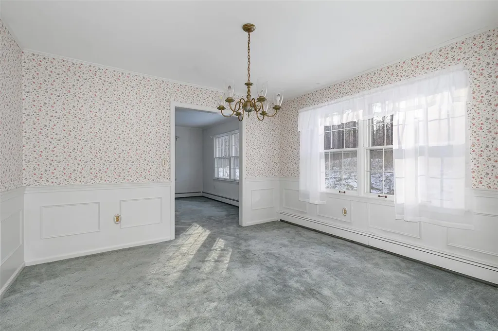 50 Aspinwall Road Red Hook NY 12571