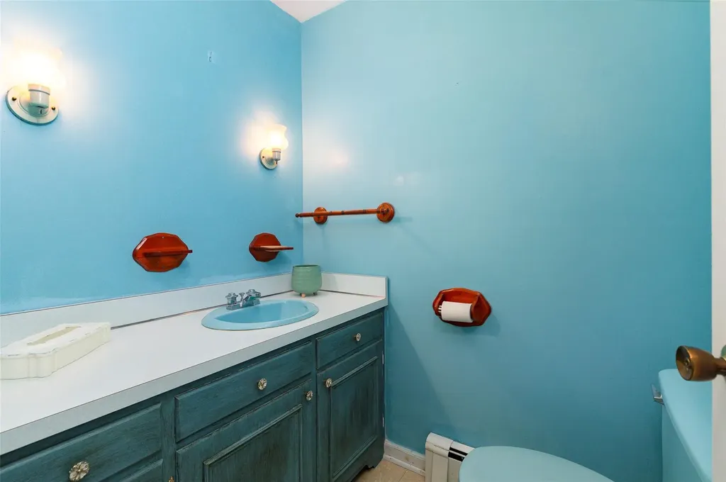 50 Aspinwall Road Red Hook NY 12571