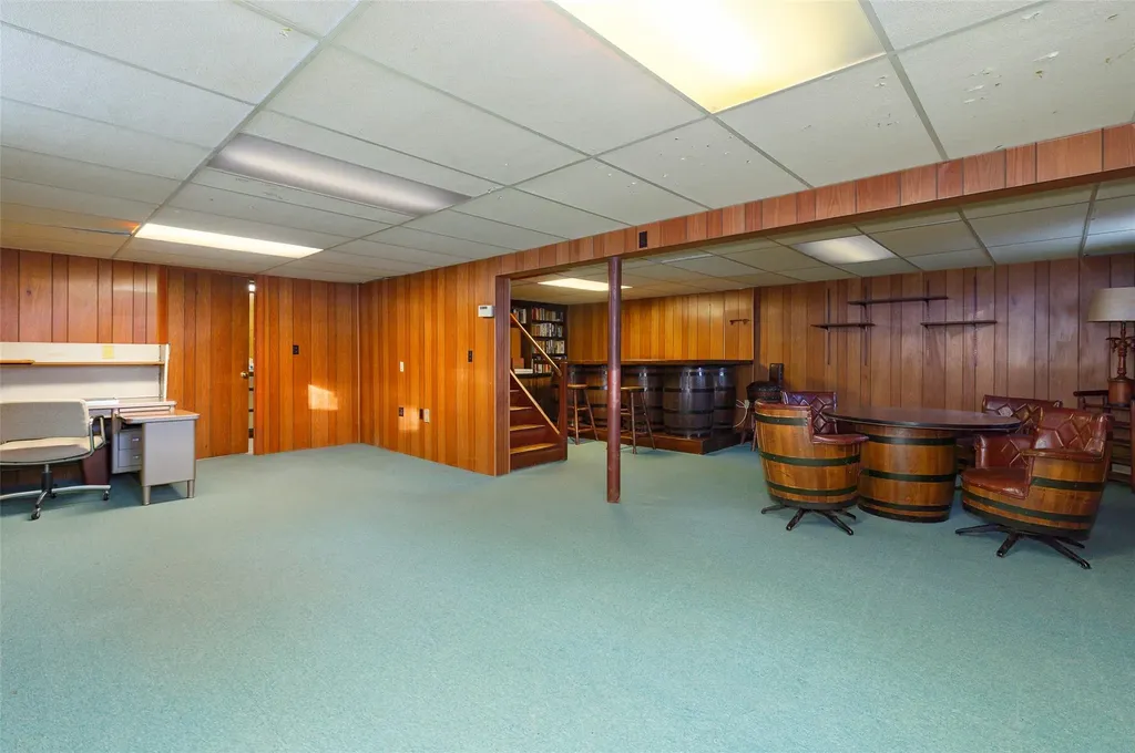 50 Aspinwall Road Red Hook NY 12571