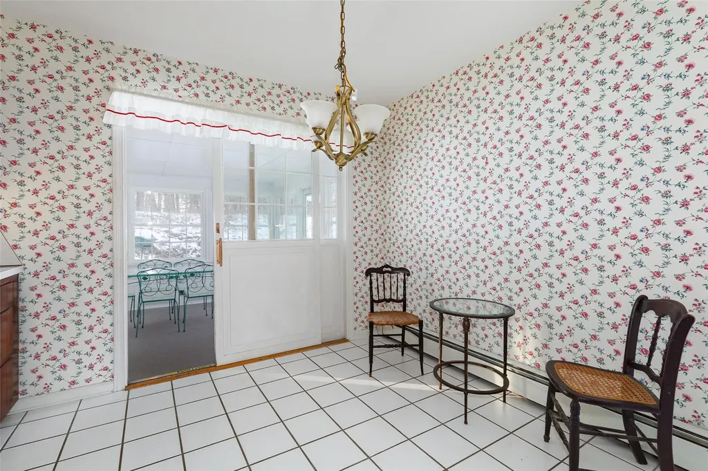 50 Aspinwall Road Red Hook NY 12571