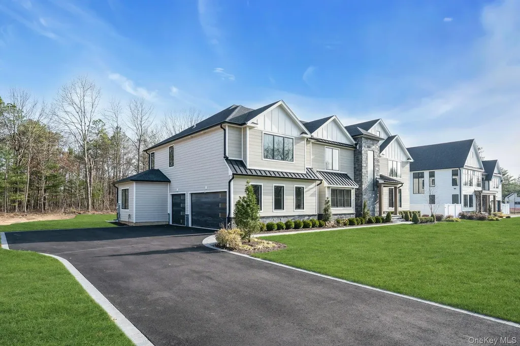 Lot 2 1003 Baldwin Path Dix Hills NY 11746
