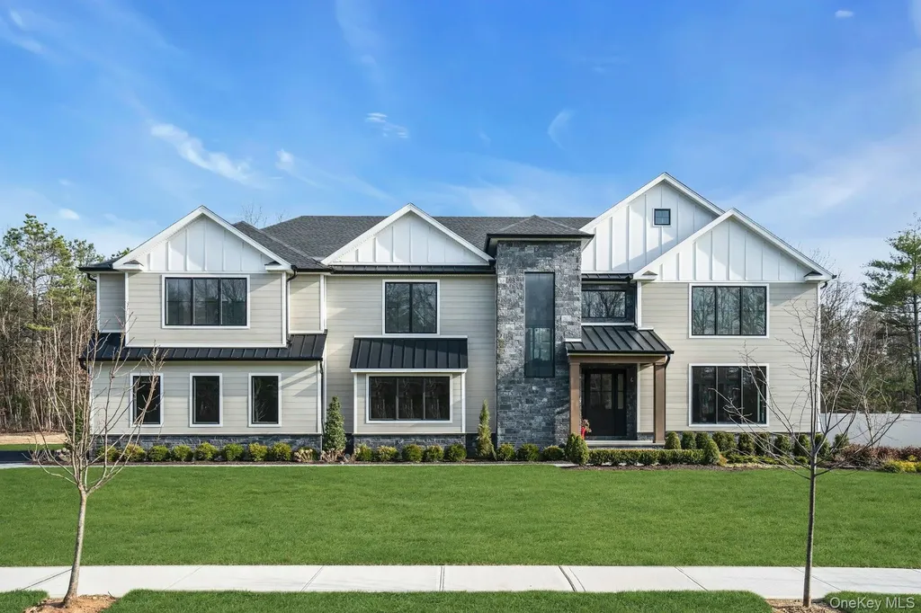 Lot 2 1003 Baldwin Path Dix Hills NY 11746