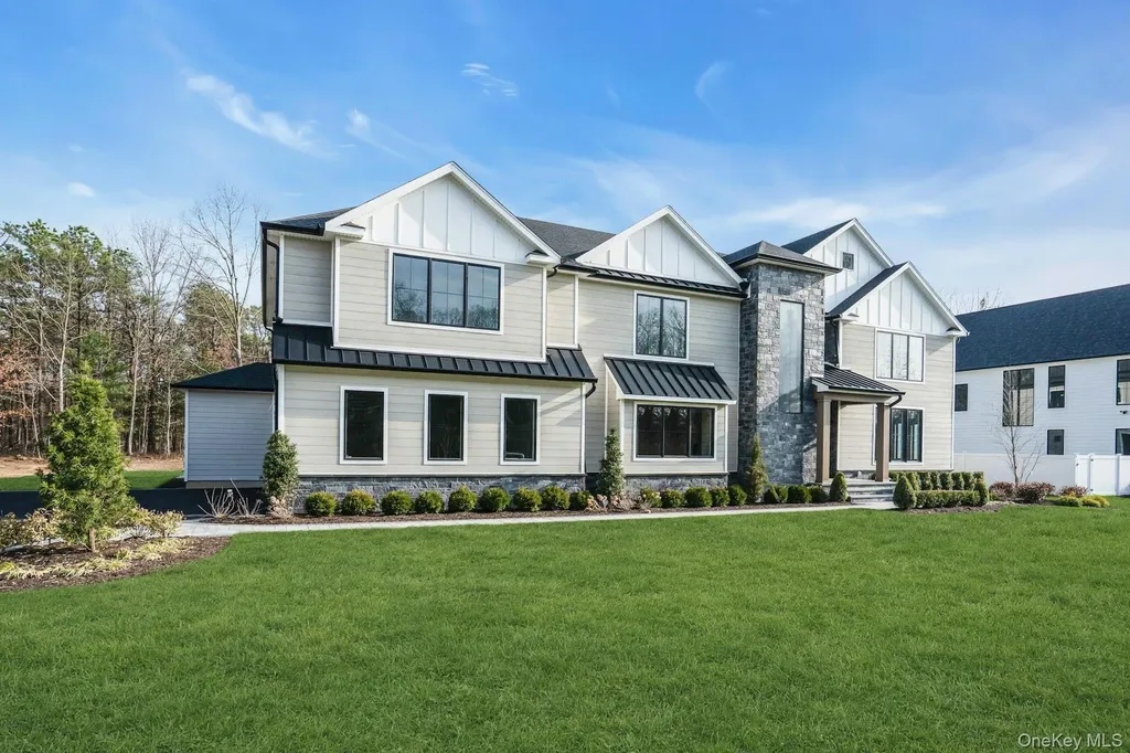 Lot 2 1003 Baldwin Path Dix Hills NY 11746