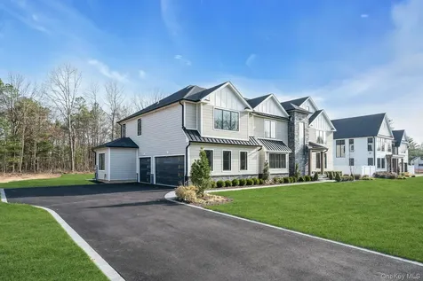 Lot 2 1003 Baldwin Path Dix Hills NY 11746