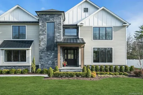 Lot 2 1003 Baldwin Path Dix Hills NY 11746