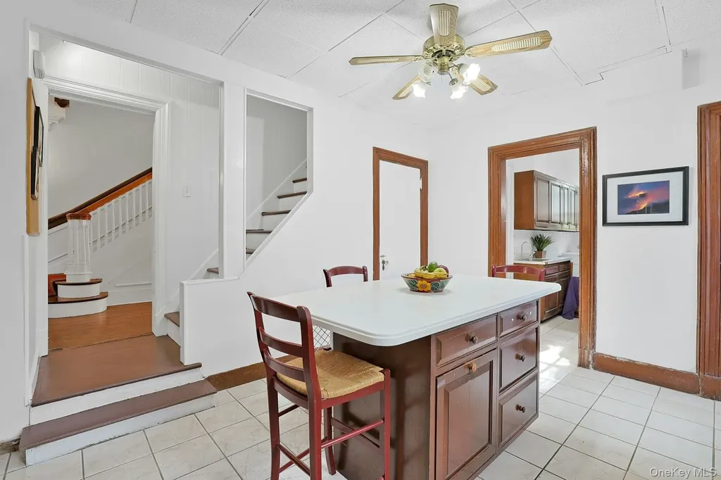 49 Overlook Circle New Rochelle NY 10804