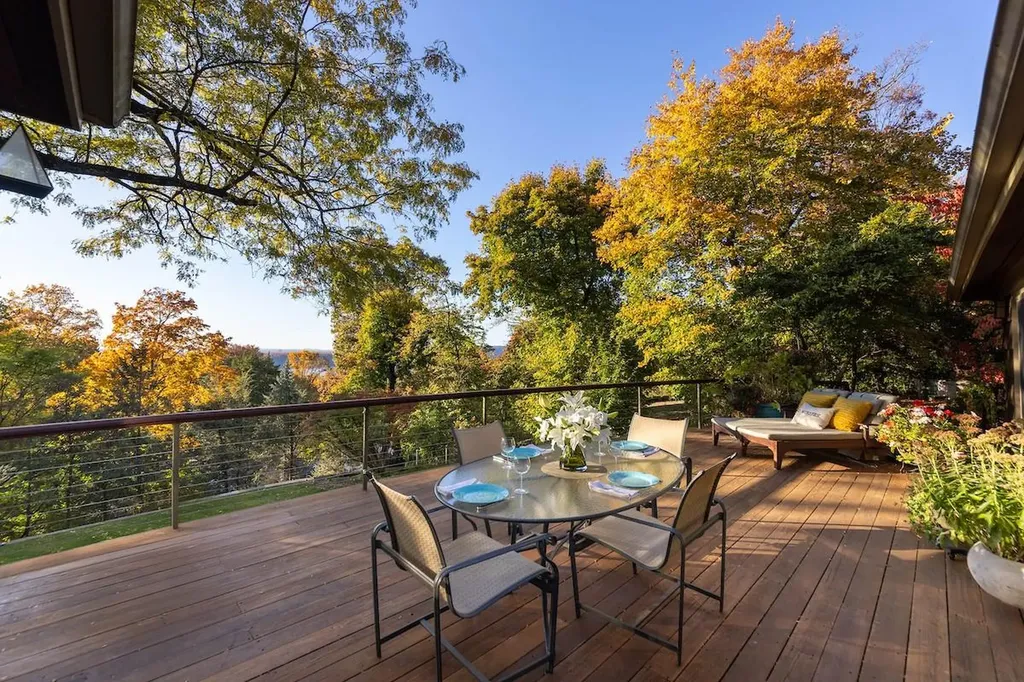 20 Birch Lane Dobbs Ferry NY 10522