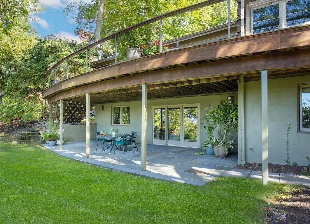 20 Birch Lane Dobbs Ferry NY 10522