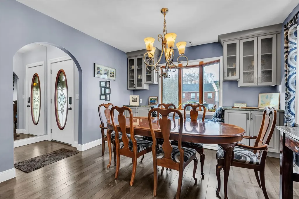 1009 Mckinley Street Peekskill NY 10566