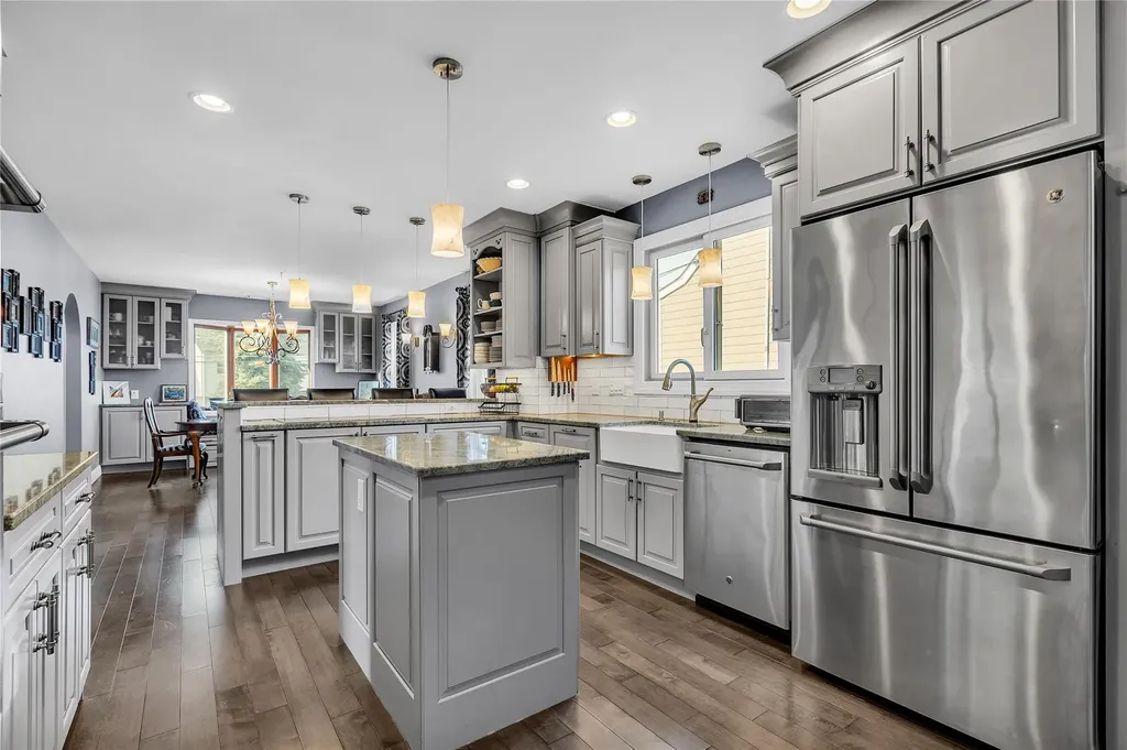 1009 Mckinley Street Peekskill NY 10566