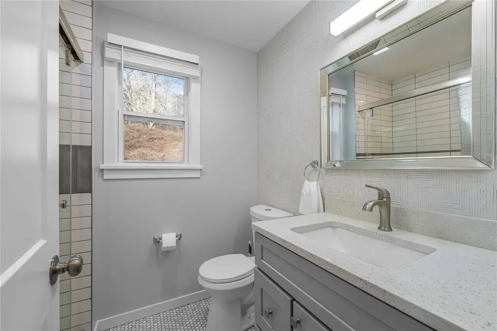 37 Hornbeck Road Poughkeepsie NY 12603