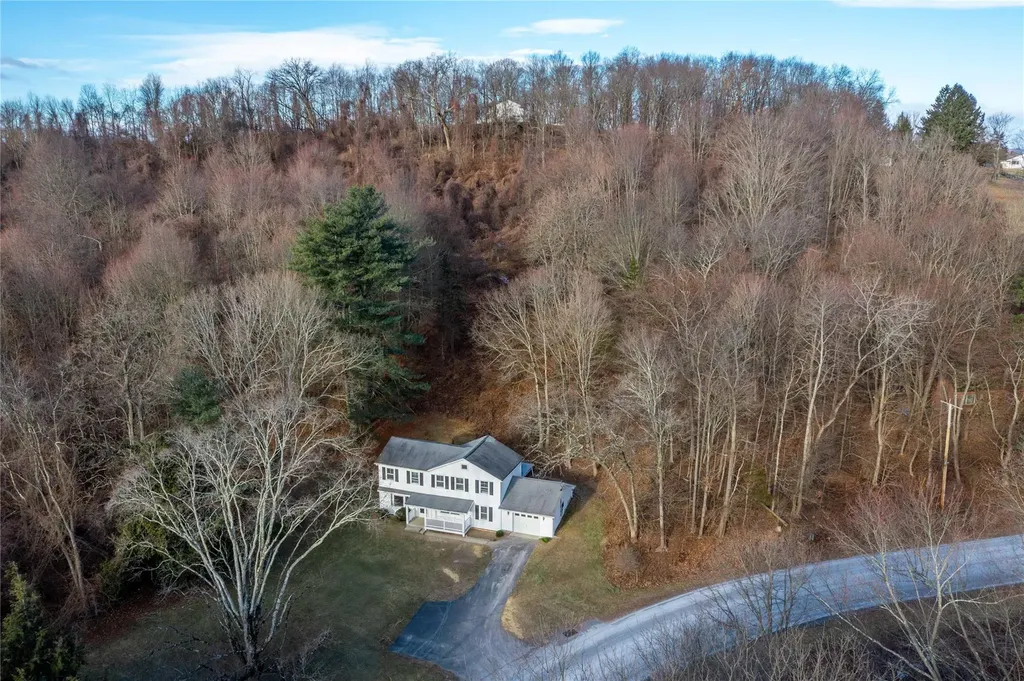 37 Hornbeck Road Poughkeepsie NY 12603