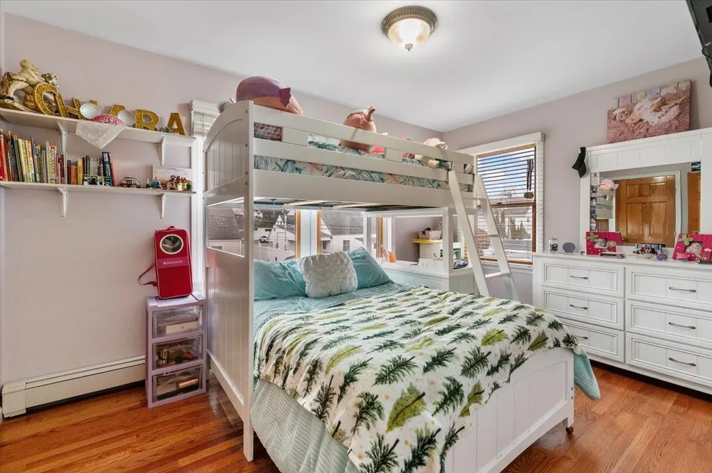 42 Primrose Lane Levittown NY 11756