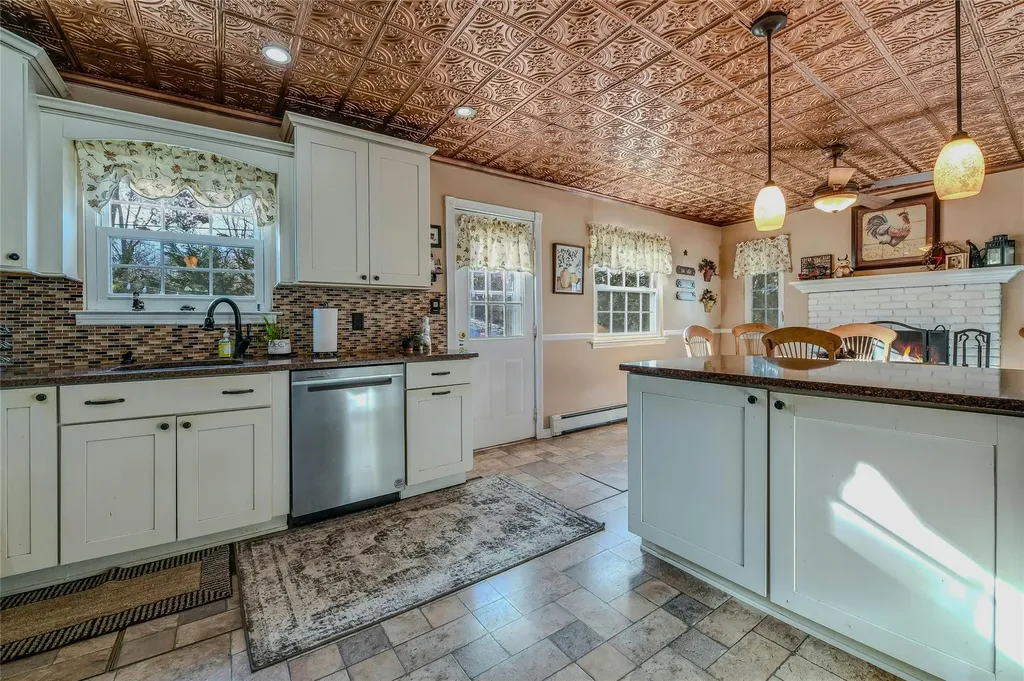 37 Carriage Drive Kings Park NY 11754