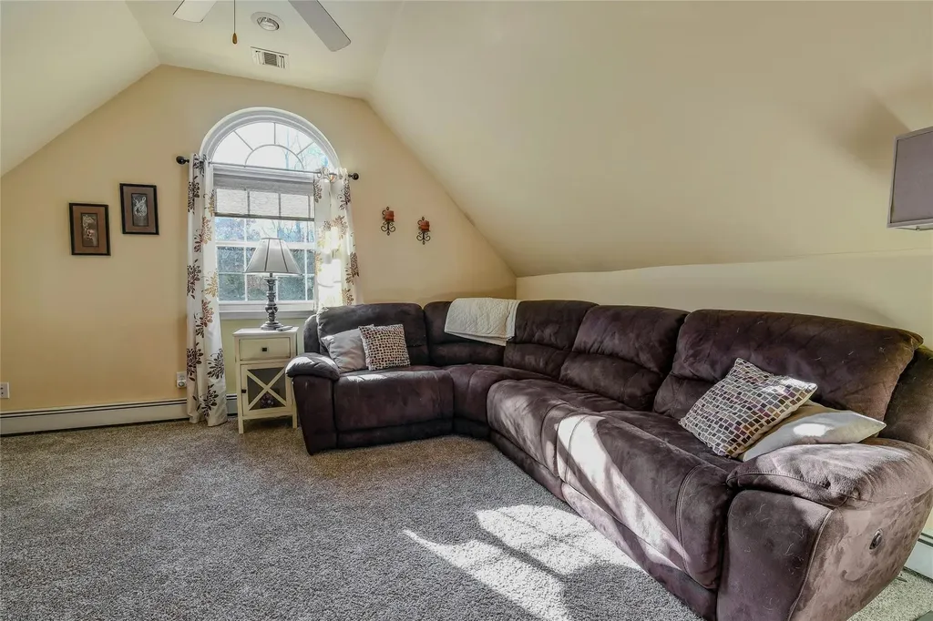 37 Carriage Drive Kings Park NY 11754