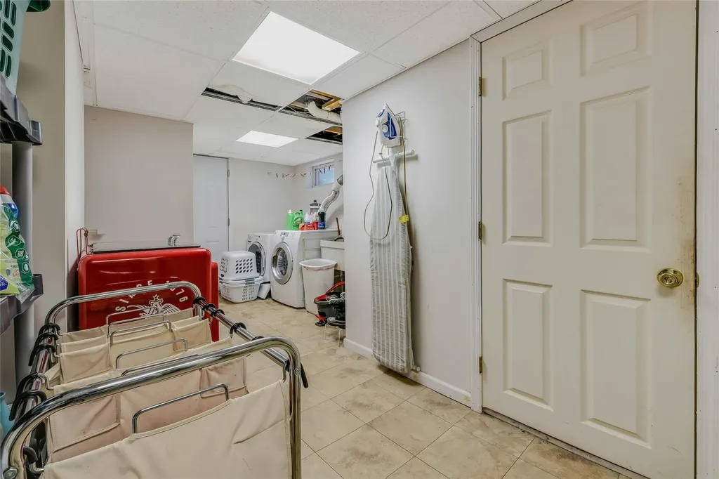 37 Carriage Drive Kings Park NY 11754