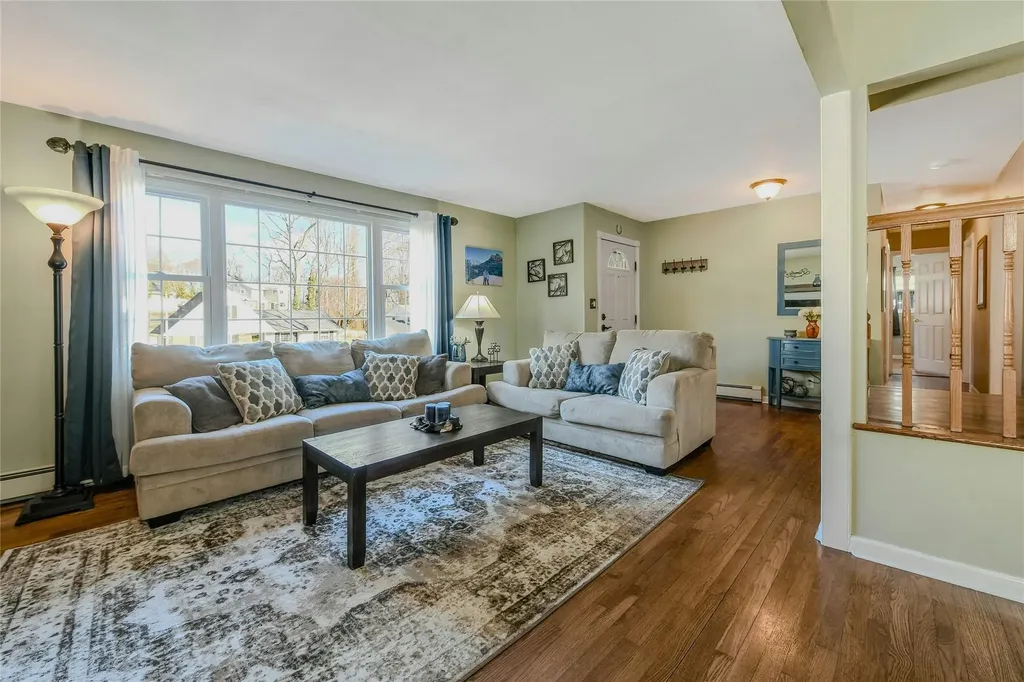 37 Carriage Drive Kings Park NY 11754