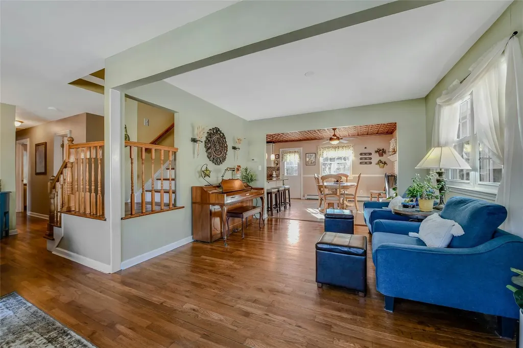 37 Carriage Drive Kings Park NY 11754