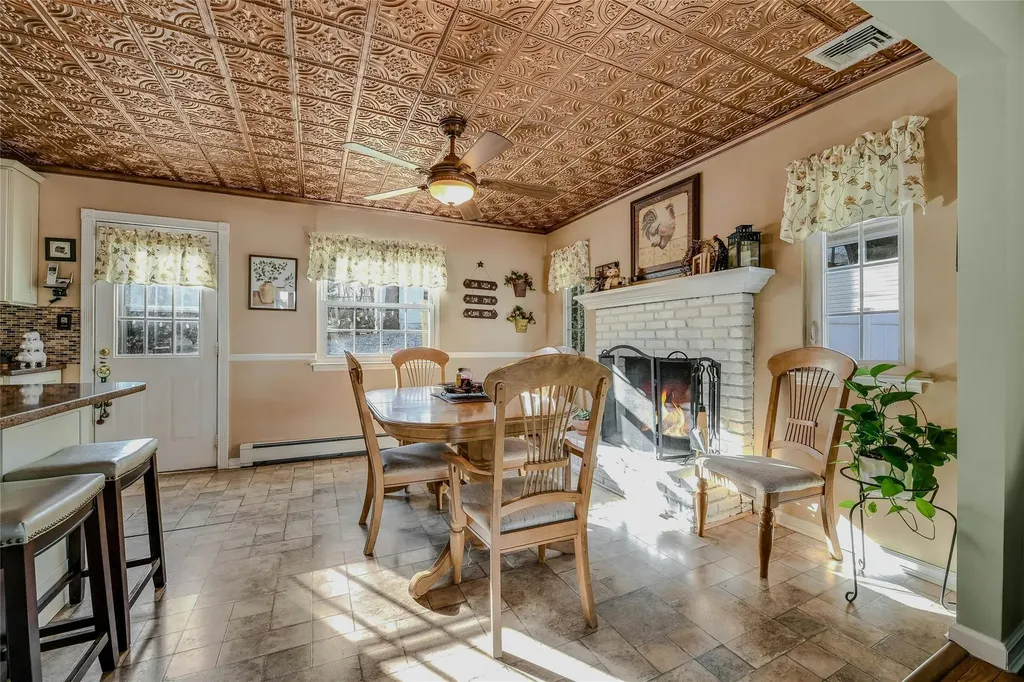 37 Carriage Drive Kings Park NY 11754