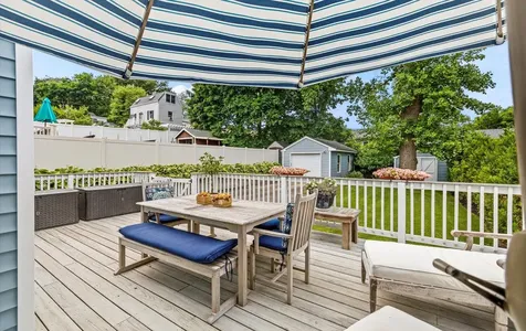 30 Locust Lane Oyster Bay NY 11771