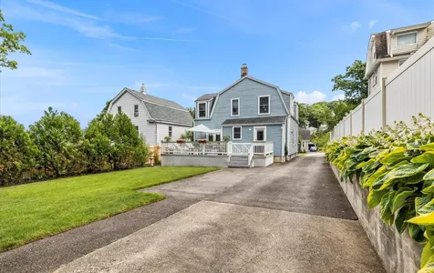 30 Locust Lane Oyster Bay NY 11771
