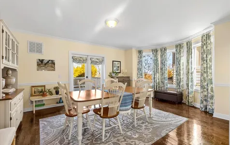 30 Locust Lane Oyster Bay NY 11771