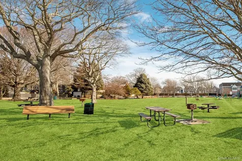 401 6th Street Greenport NY 11944