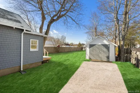 401 6th Street Greenport NY 11944