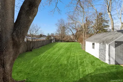 401 6th Street Greenport NY 11944