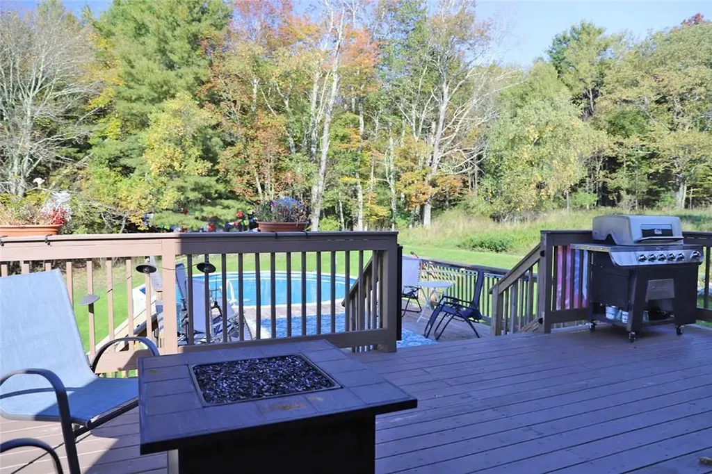 87 Gabel Road Callicoon NY 12723